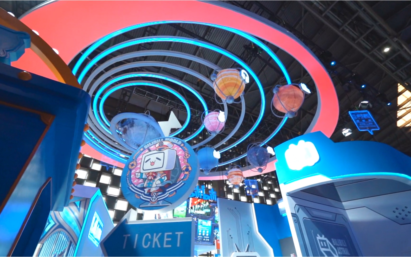 上海ccg国际漫展,哔哩哔哩,cospaly视觉盛宴_哔哩哔哩 (゜-゜)つロ