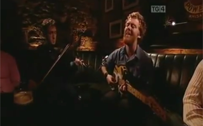 [图]Glen Hansard and Colm Mac Con Iomaire Raglan Road