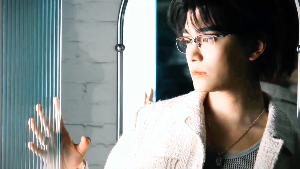 【丁禹兮】好喜欢戴眼镜的他呀