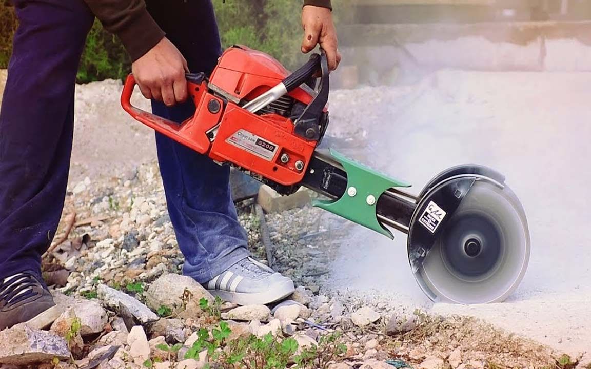 你还在用链锯伐木?