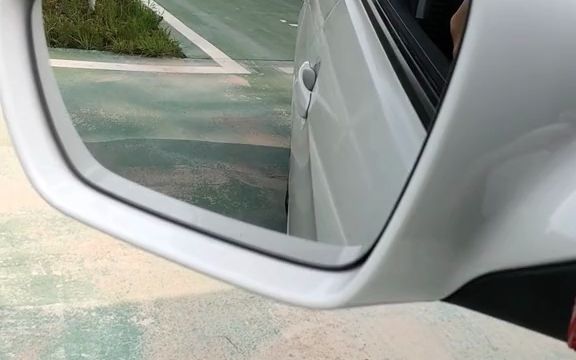 倒库,扫线,一边宽一边窄的原因@蒙哥汽车养护
