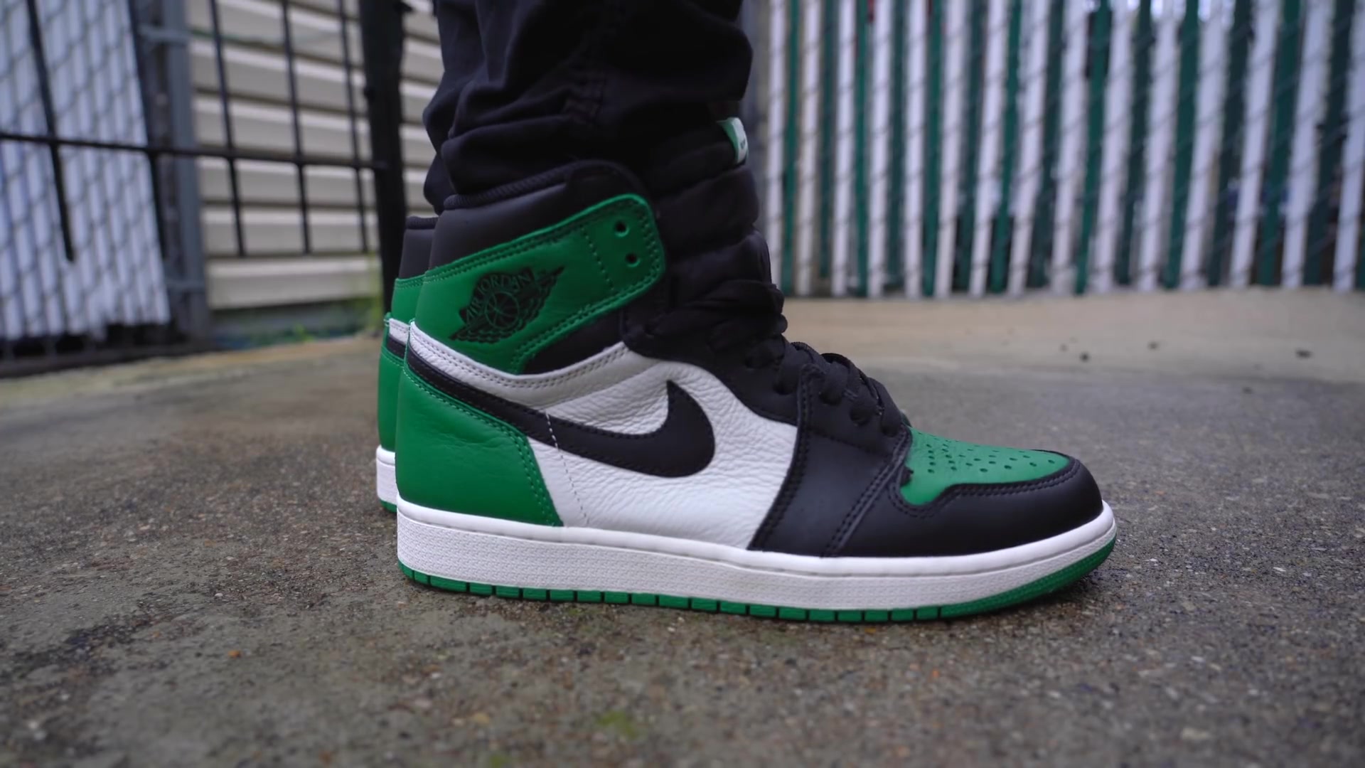 sneakers听力| 黑绿脚趾aj1 air jordan 1 rh og | seth fowler