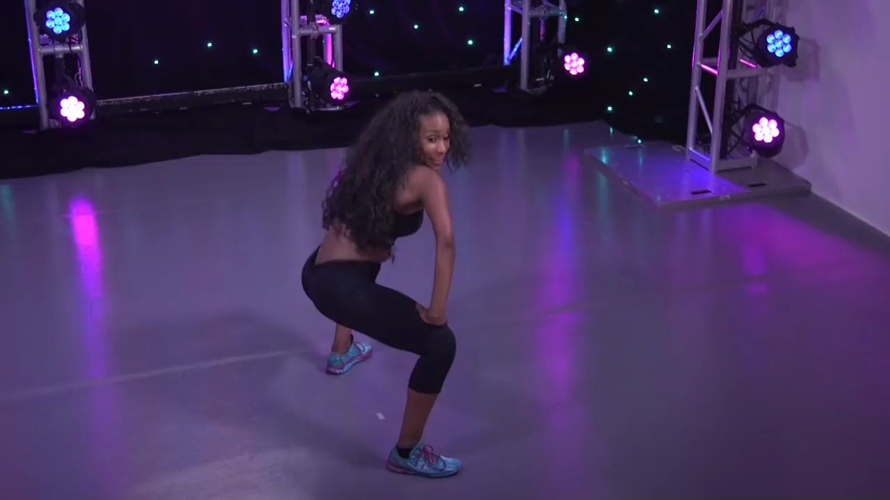 【电臀舞教程】Learn Step by Step Beginner Twerk From Kelsey Mobley ! Part 1哔哩哔哩bilibili