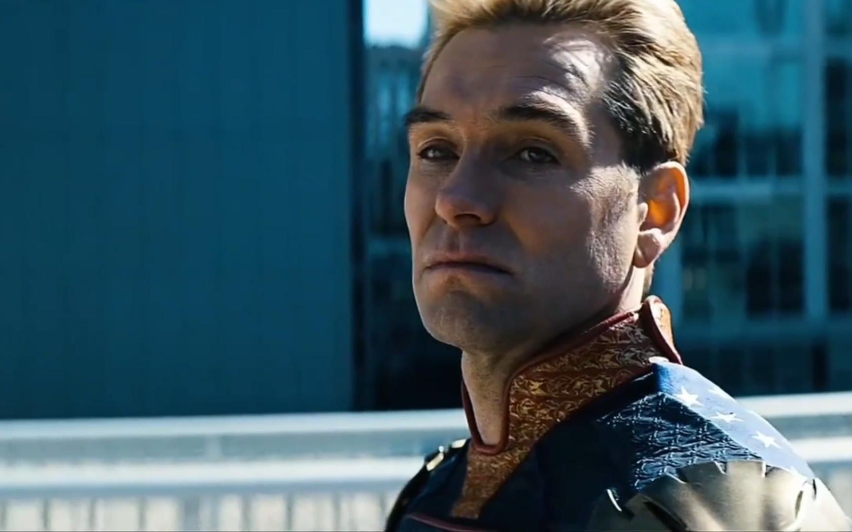 这个世界没有上帝,天上唯一有的就是我祖国人!