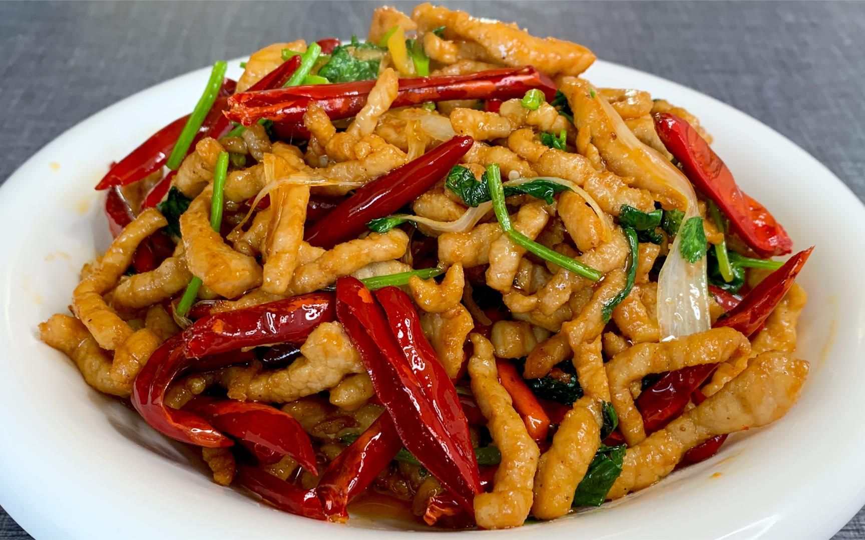 香辣肉丝原来这么简单,多加这两个步骤,味道正宗一点也不输饭店