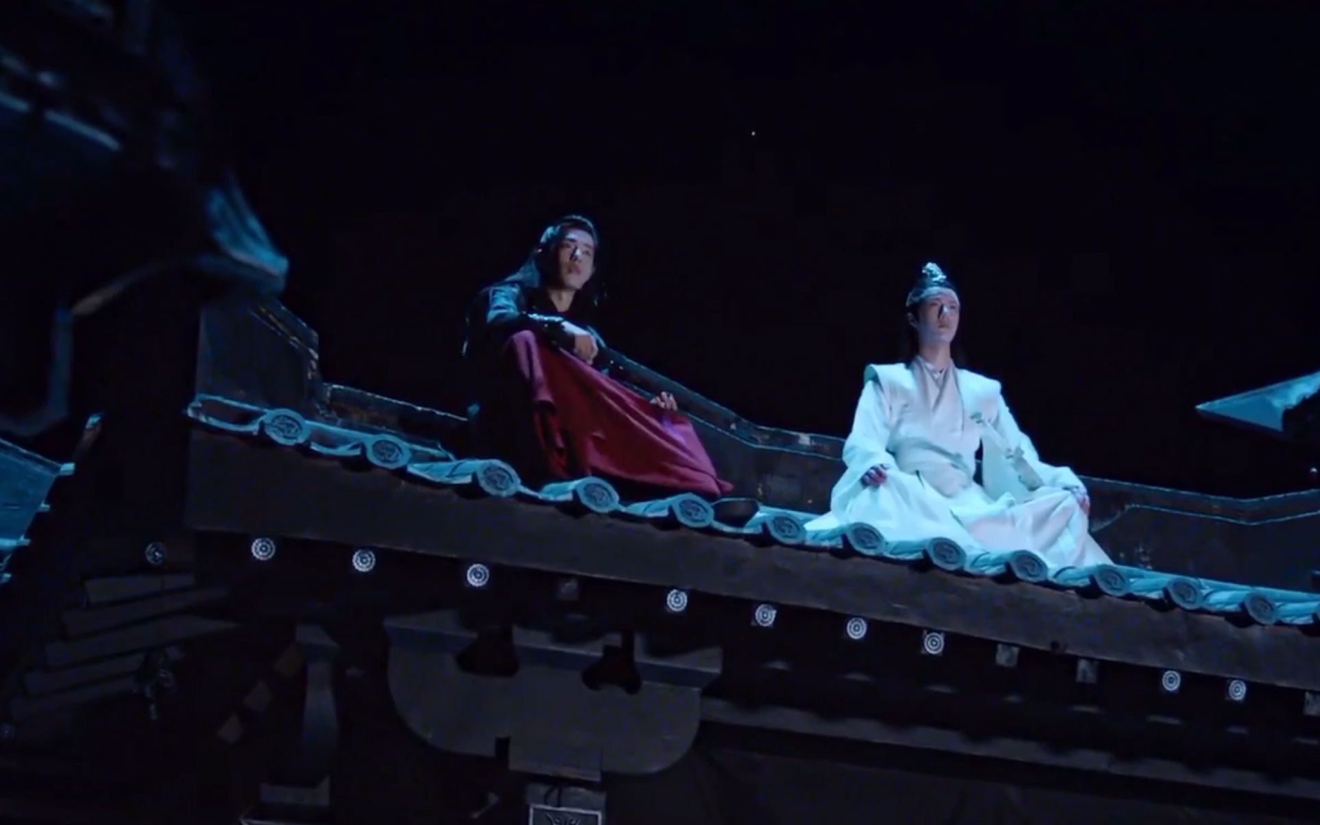 【陈情令】魏无羡蓝忘机 屋顶坦言 和好 魏无羡对蓝忘机说 谢谢你