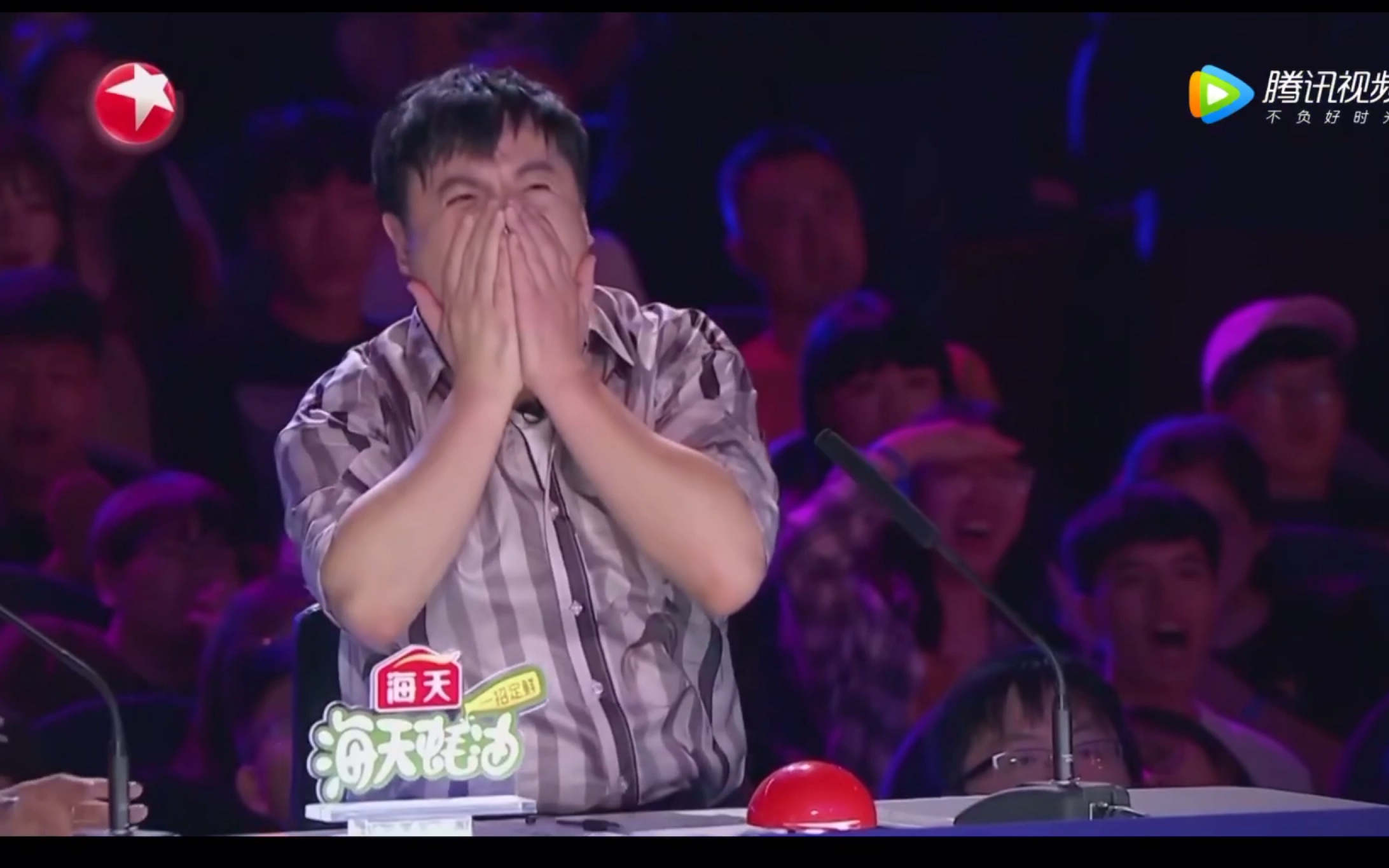 中国达人秀评委们张牙舞爪逐渐失去表情管理cut