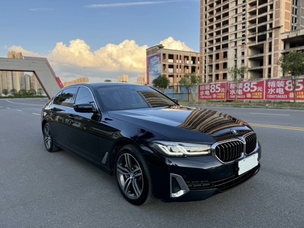 【品牌车型】宝马 5系 2021款 530li 领先型 豪华套装 【上牌日期】