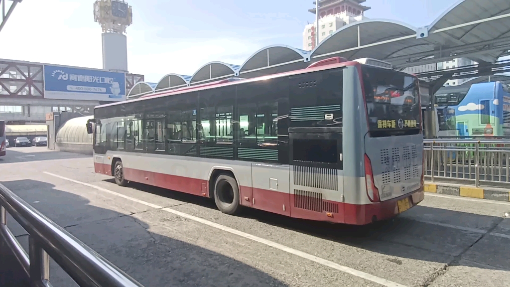 【北京公交】129路bj6123c7btd红鹰出站车外行走音