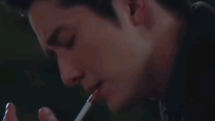 【张新成】还原一个这么多年里完整的李燃陈见夏吸烟镜头(好想看到