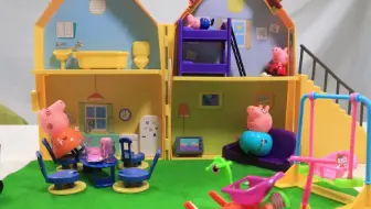 小猪佩奇第4季：小猪佩奇佩奇家里秒变游乐园，和小羊苏西朋友们一起玩