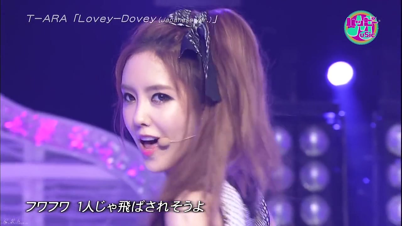 [图]T-ara - Lovey Dovey 日本打歌现场