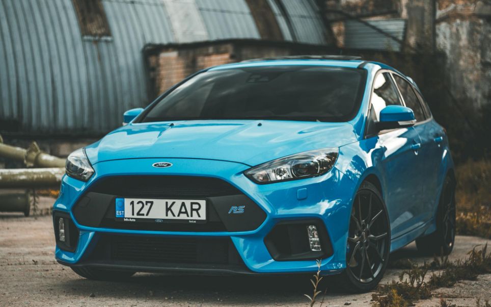 极限竞速地平线42017款福特福克斯rs蓝色小钢炮