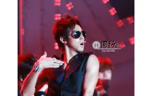 Video herunterladen: 【郑允浩】Mirotic剪辑视频 History About YUNHO  from 2003 to 2009