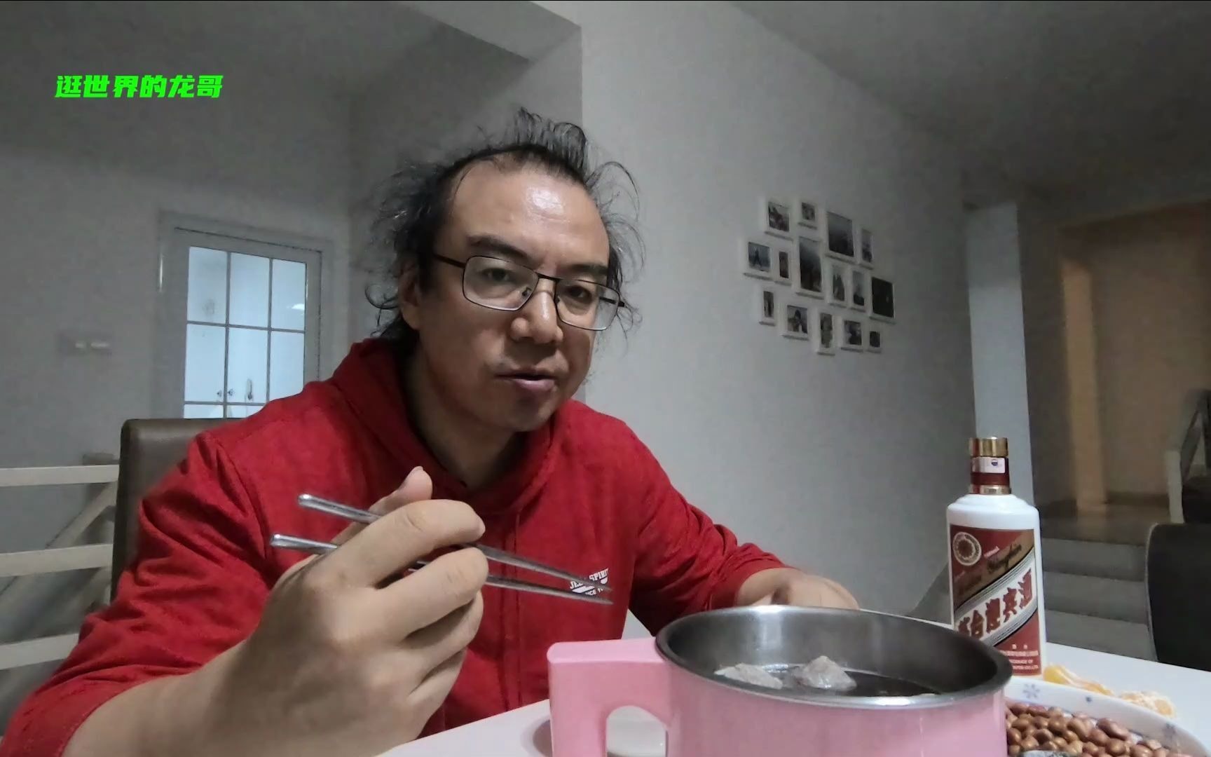 龙哥深圳18元的套餐没吃饱!回家加餐喝小酒