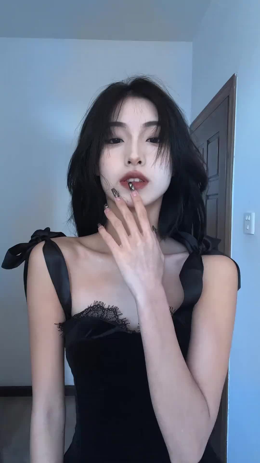 想看看云南的帅哥美女穿搭狮子座原相机fyp抖音小助手dou小