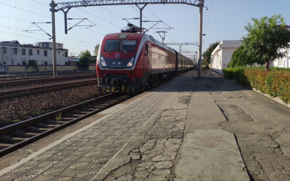 【中国铁路】兰局兰段hxd1d-0604牵引k225兰州-广州,进京广铁路临颖站