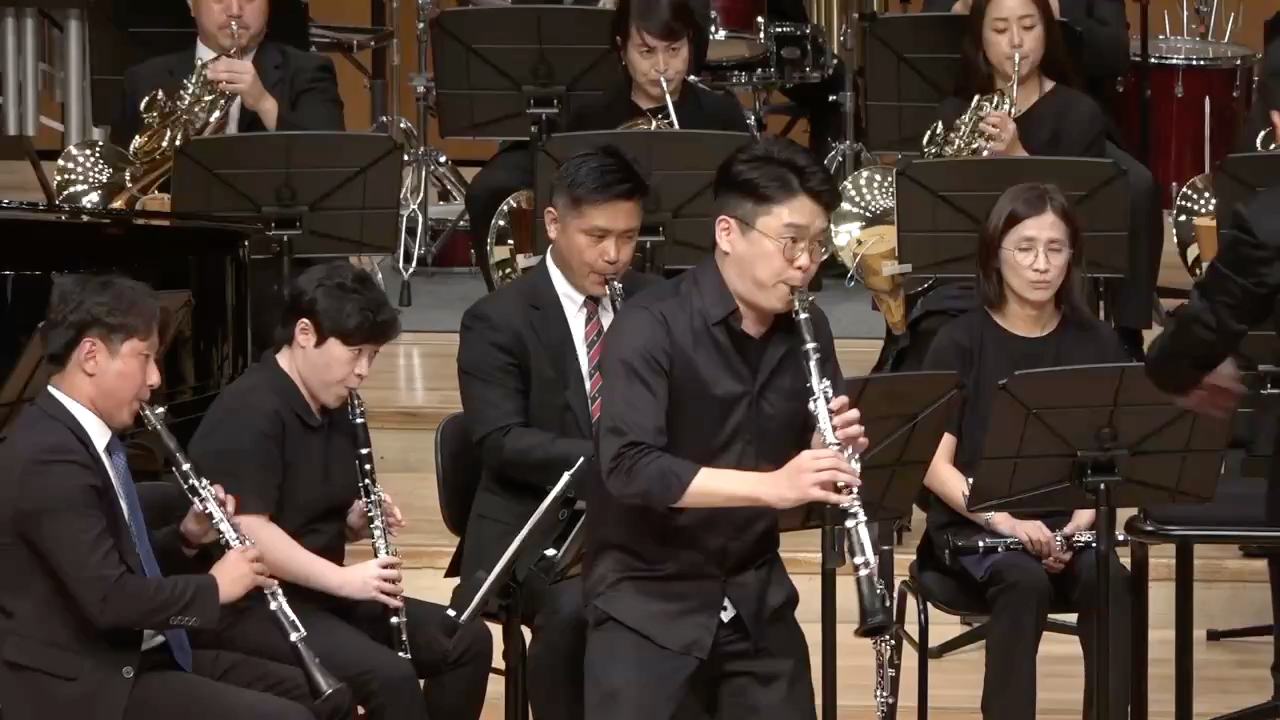 [图]Clarinet Concerto - Clarinet. Jeju Seogwipo Seogwipo Wind Orchestra&Danh Pham