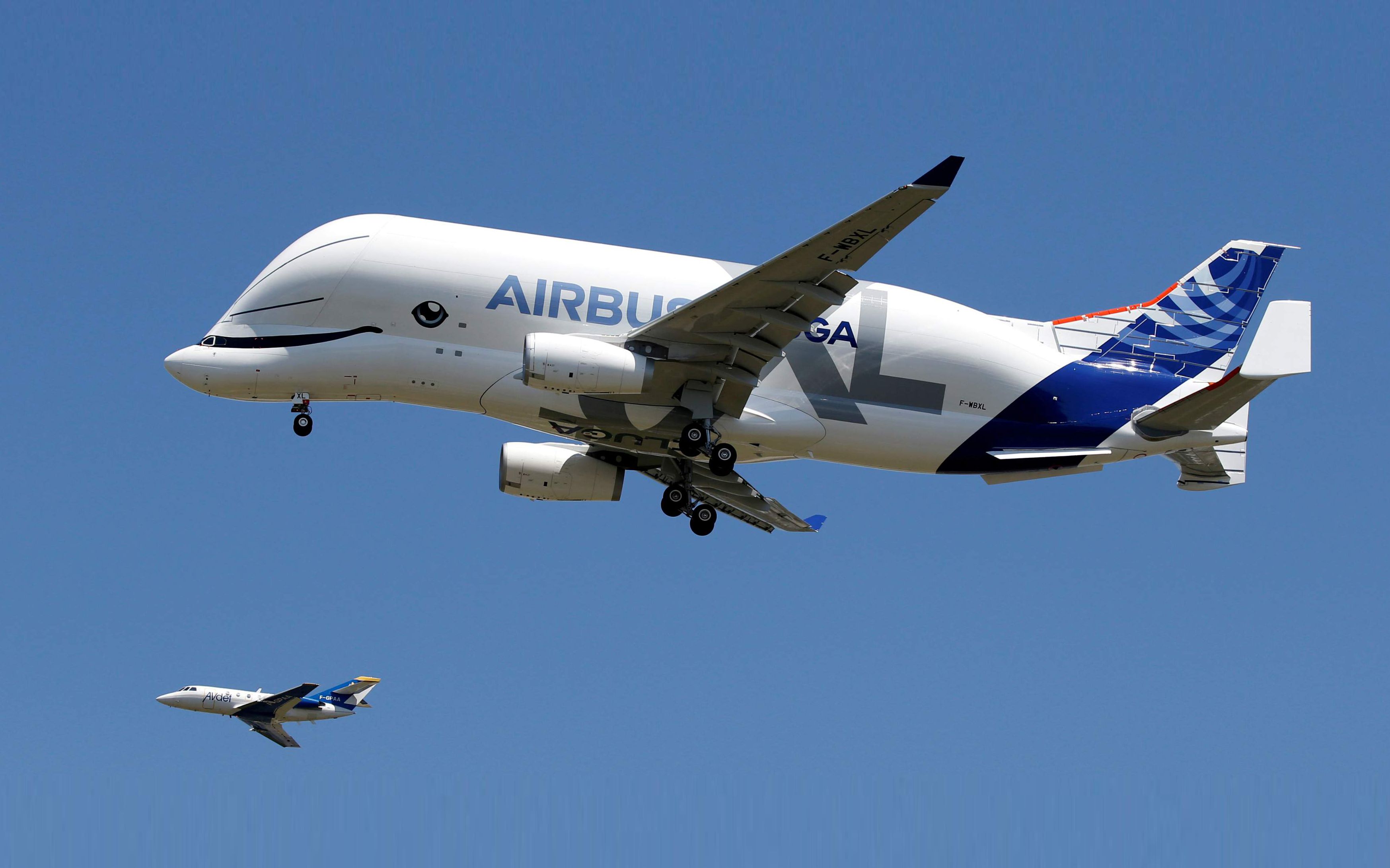 空客超级大白鲸运输机首飞全程