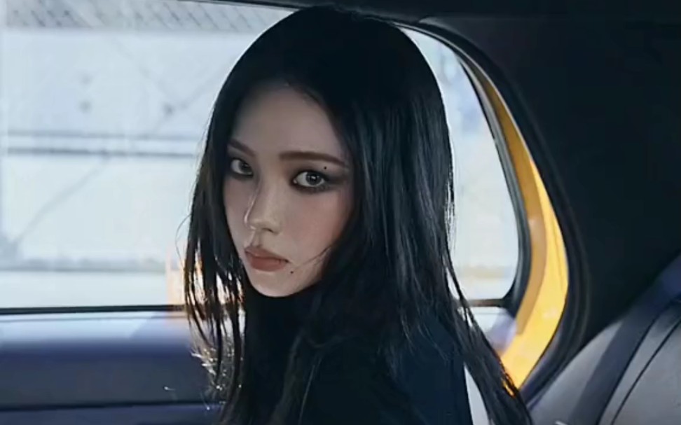 【柳智敏】冷脸是karina的绝对领域