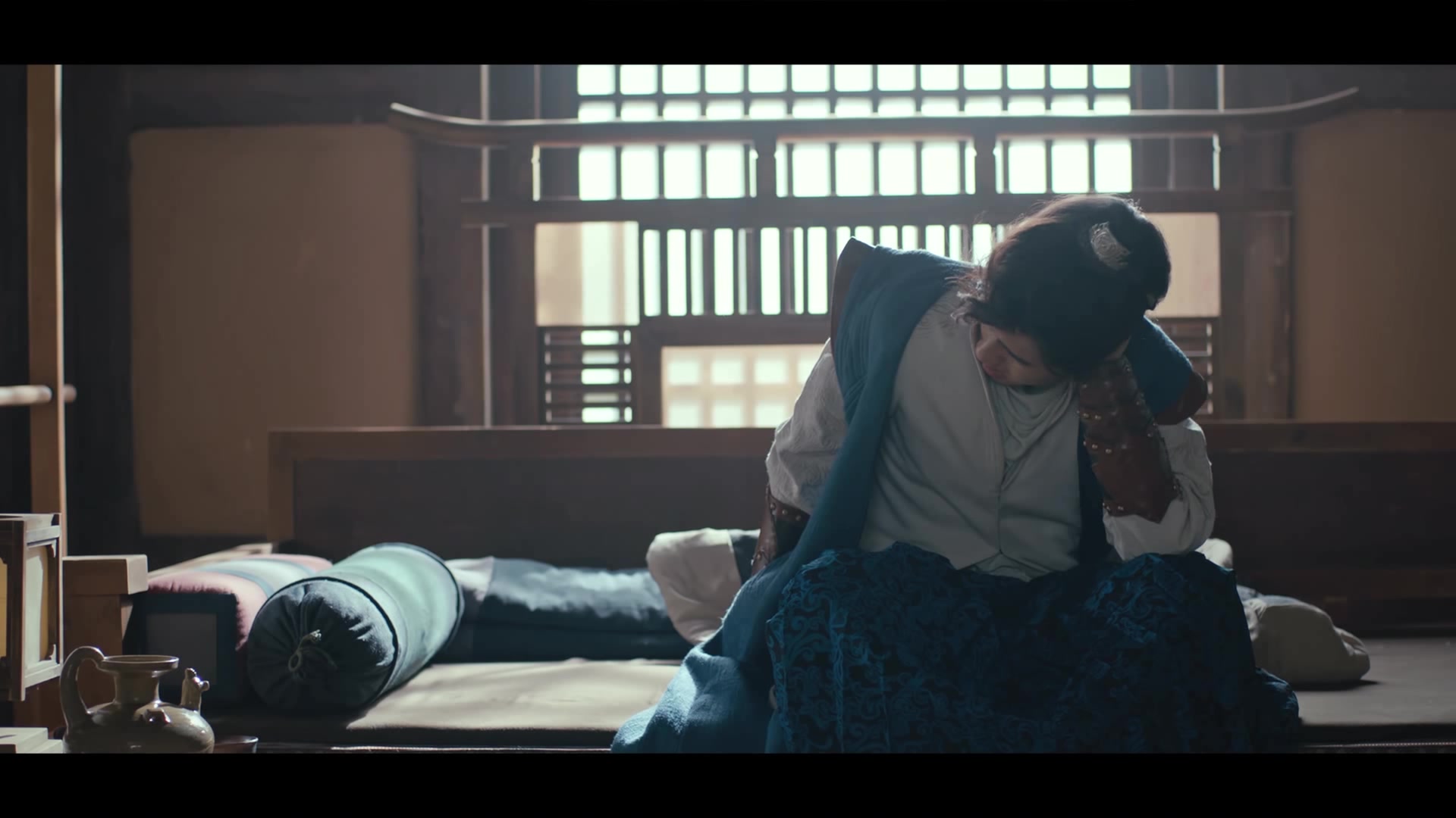 刘昊然萧平旌醉酒舞剑