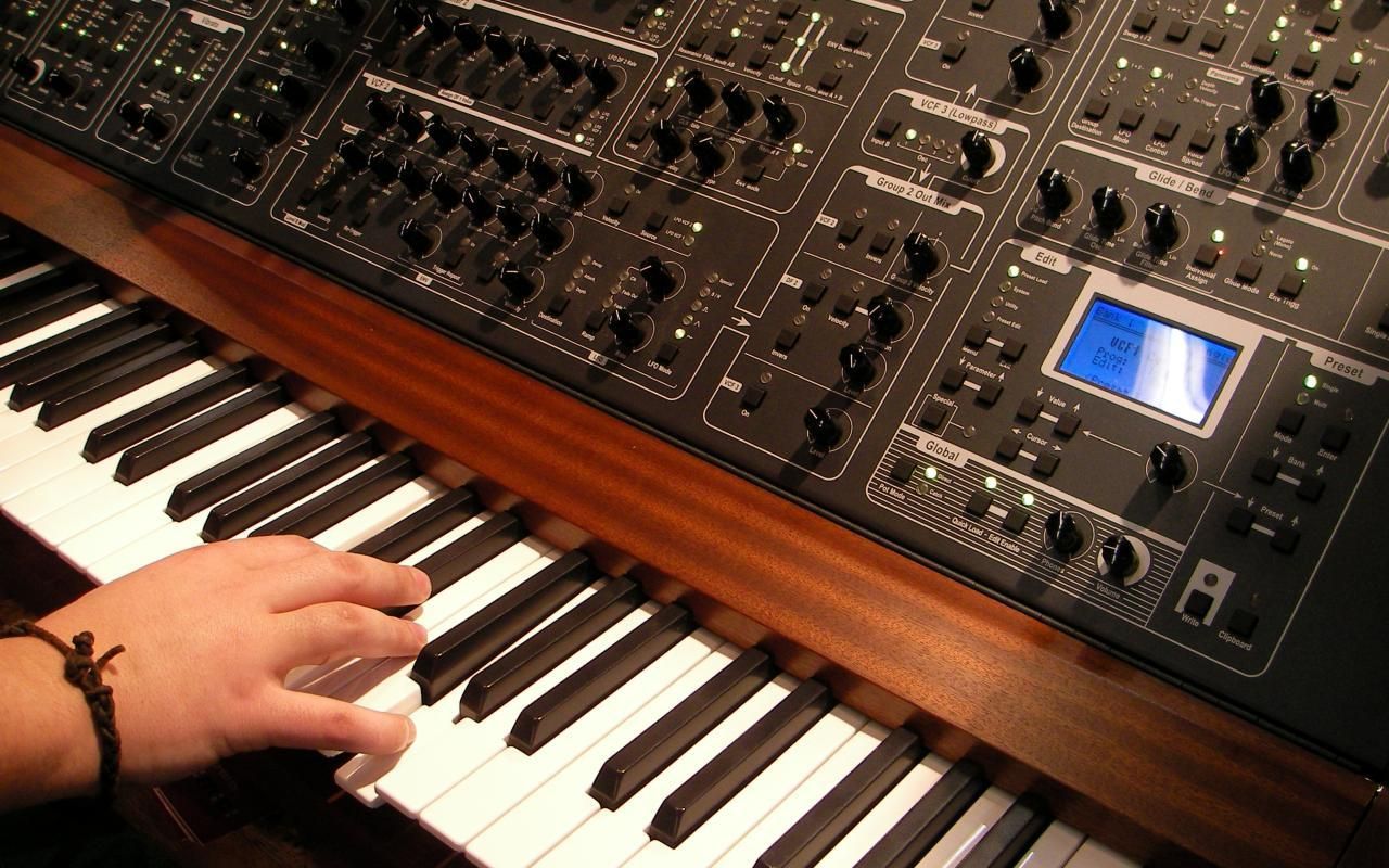 korgpa700编曲键盘一个节奏3个速度