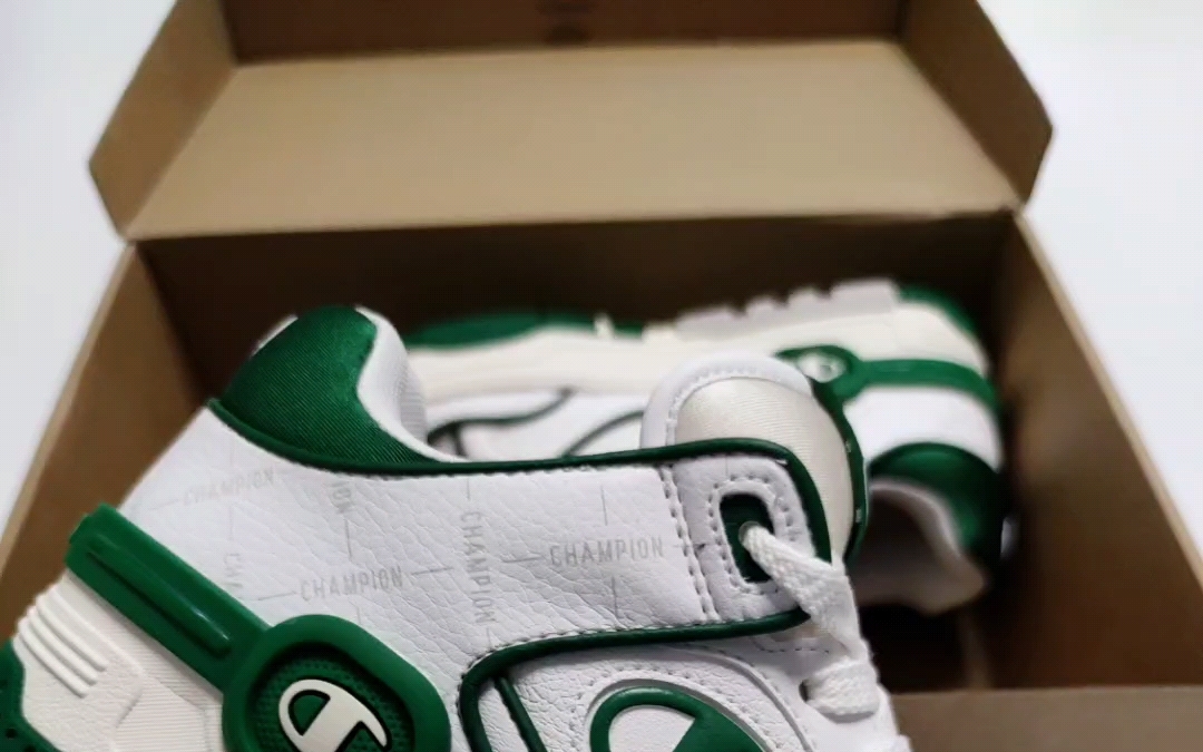 李宇春同款7575王俊凯代言的champion面包鞋我爱辣