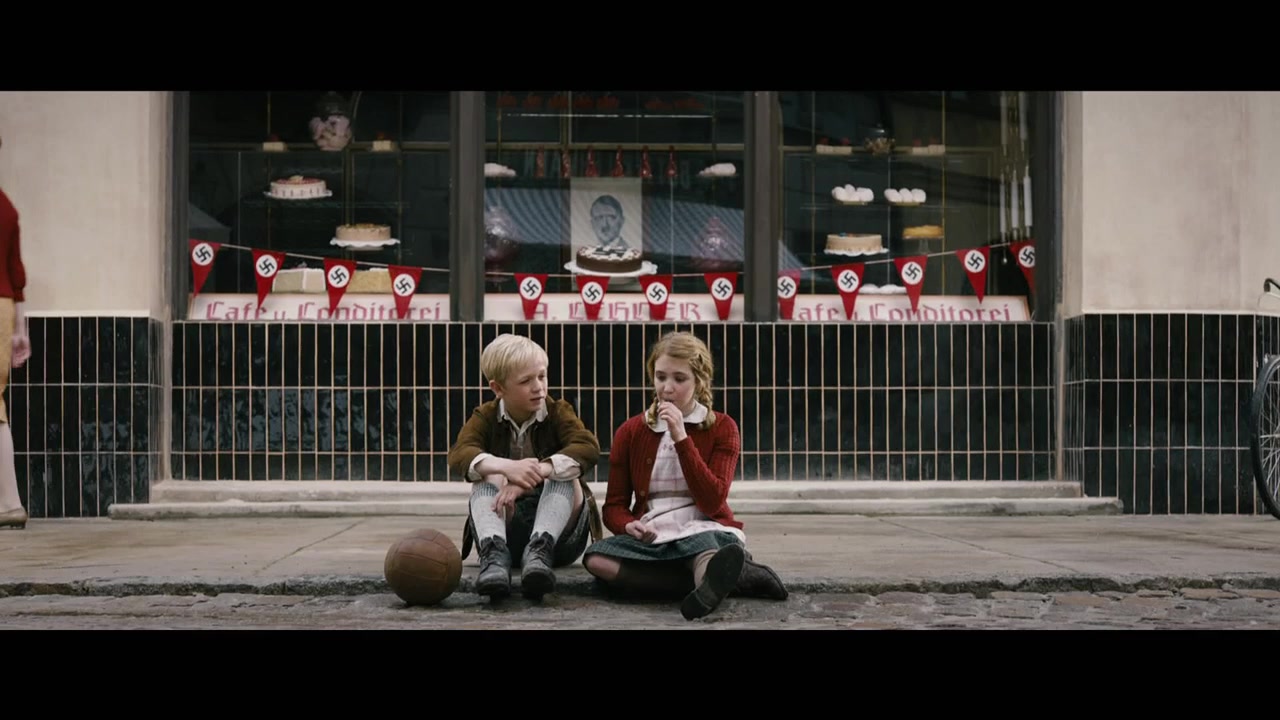 【影视回顾】偷书贼 The Book Thief (2013) Extras【英语】哔哩哔哩bilibili