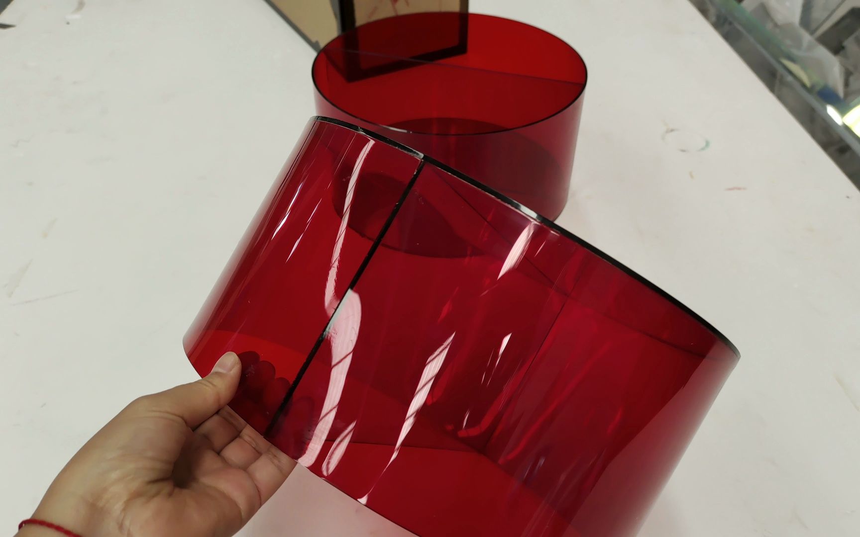 透明红亚克力圆形收纳盒