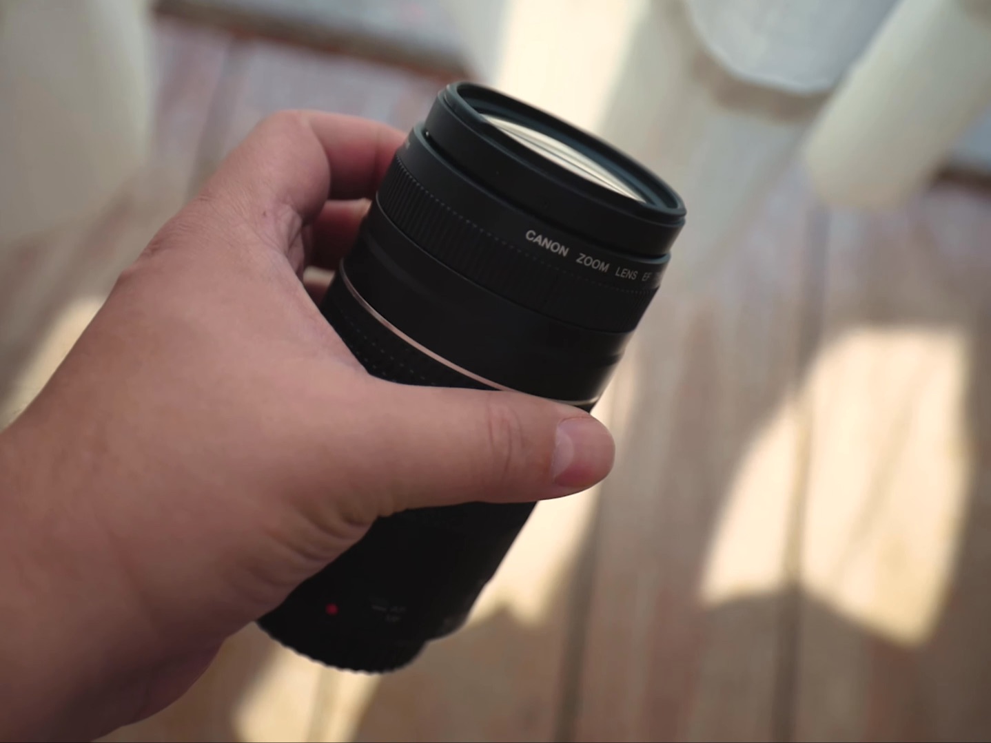 佳能75-300mm f884-5.6 iii usm是佳能最差的全画幅镜头吗?