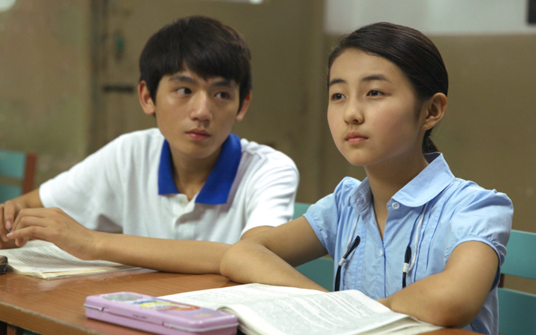 老狼《同桌的你》 ,堪称最经典的校园民谣,没有之一