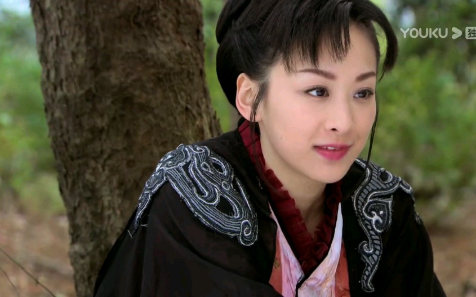 【孔雀翎/刘星】刘星在剧中的几身装扮,每身都那么美_哔哩哔哩 (゜-゜