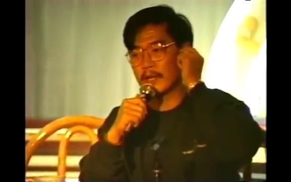 [图]【經典採訪】1986年李立群李國修：談集體創作(1 hr 20 min)