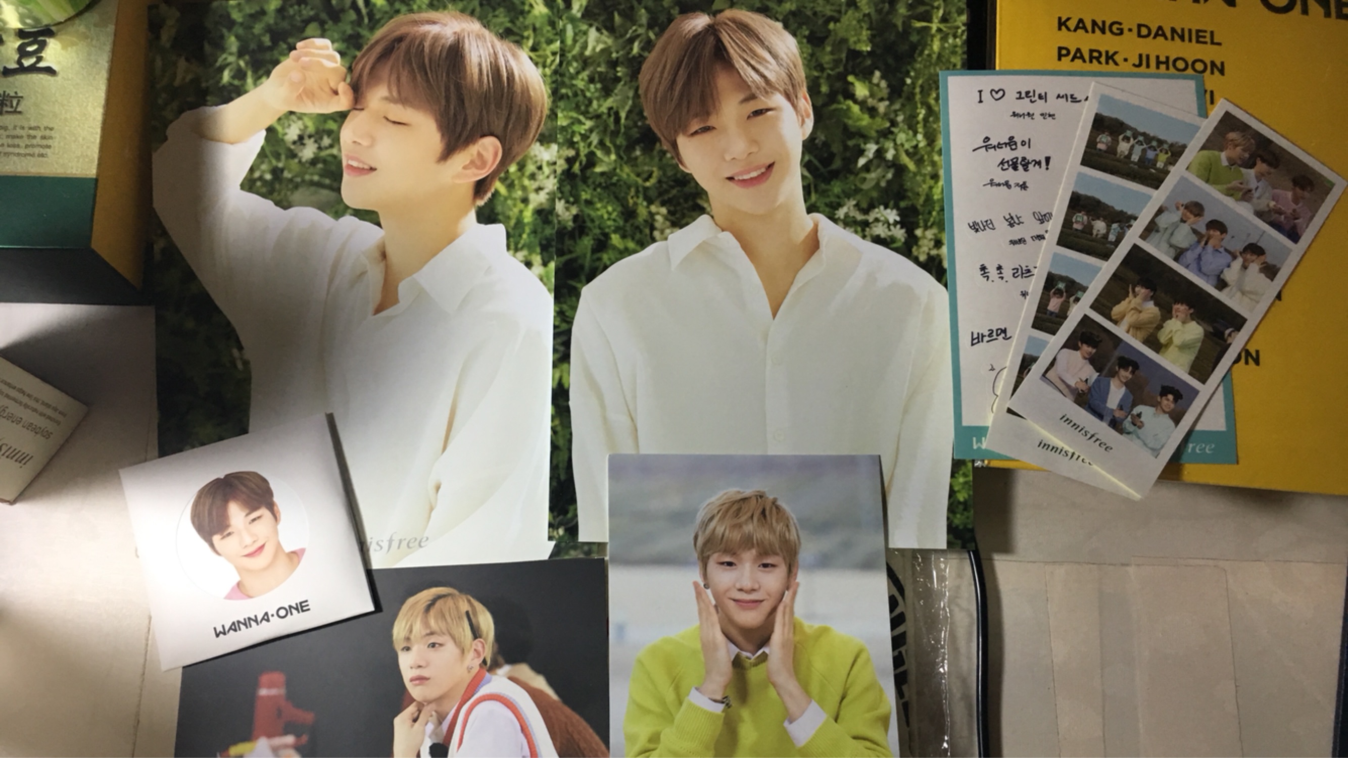 wannaone拆周边悦诗风吟周边唇膏lap