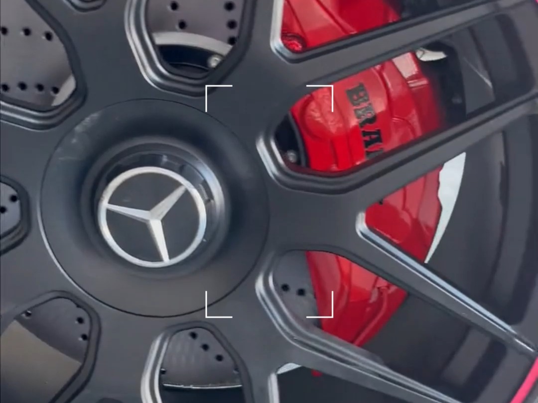 奔驰g升级改装巴博斯原厂10活塞刹车卡钳批发代理正品阿基菠萝十活塞