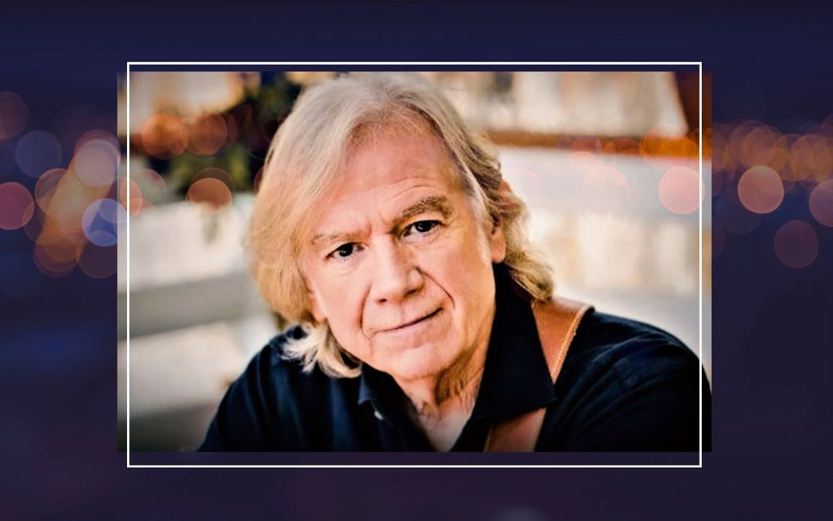 [图]Justin Hayward (The Moody Blues) / Living For Love (Single)