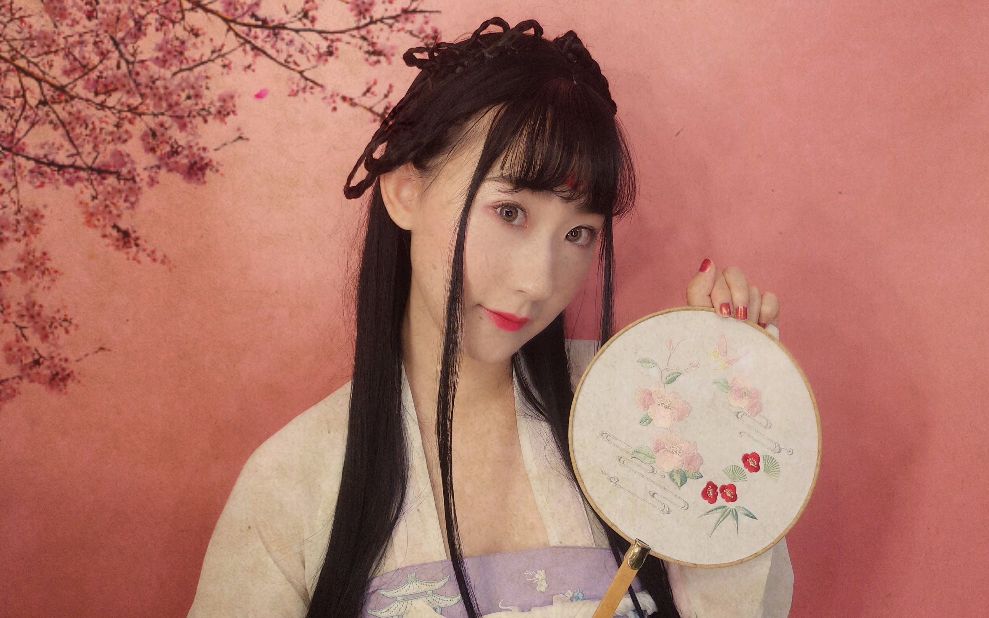化个桃花妆变身汉服小仙女