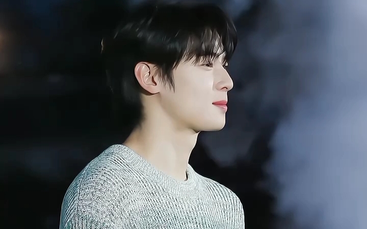 "车银优 他的脸能有多惊艳