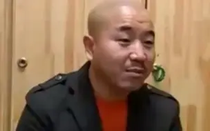 Скачать видео: 王小利谈羡慕小沈阳 ，因为师傅捧他，要是捧我的话我也能红！