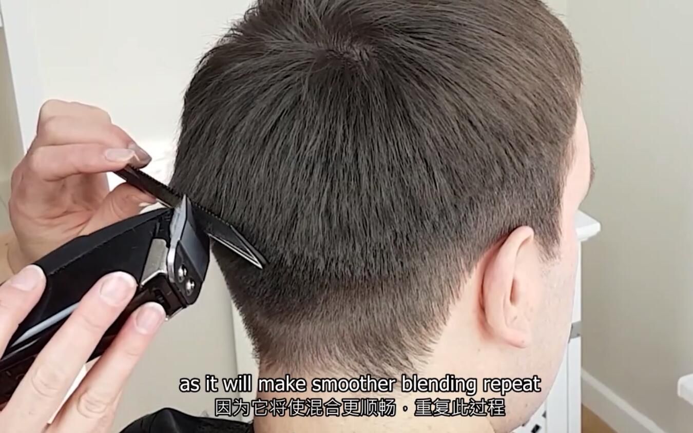 快速简单的家庭理发教程\如何用剪子剪男人的头发教程