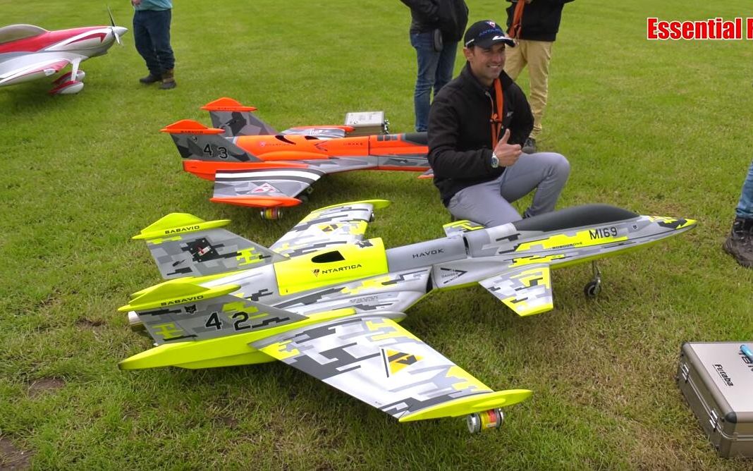 (rc)帅气又科幻的前掠翼涡喷发动机航模飞机