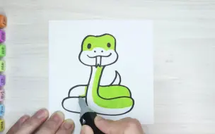 Video herunterladen: 【简笔画】教你一步一步画一条蛇🐍~超级简单的绘画，一看就会！