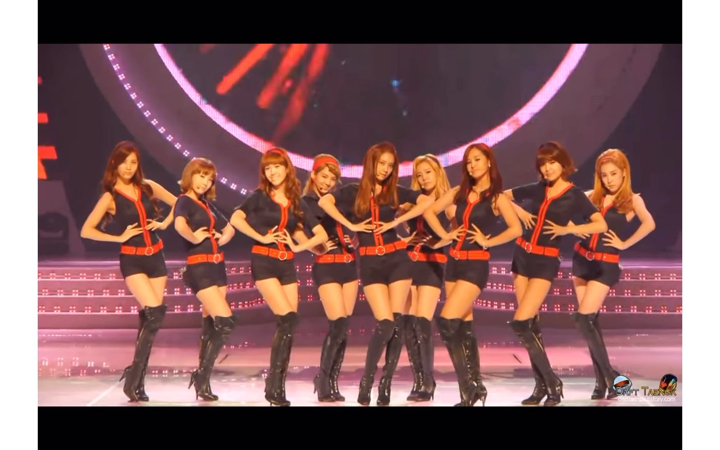 【饭拍全员】少女时代《hoot》20101106全员饭拍