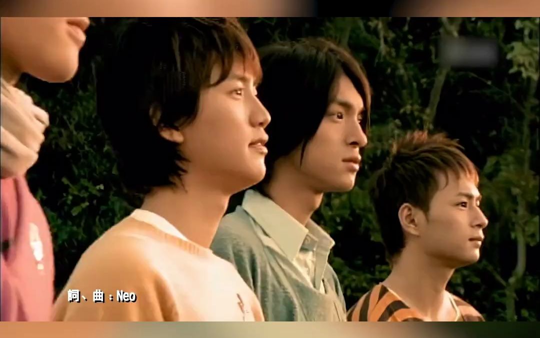 可米小子 青春纪念册《青春纪念册》是收录在同名专辑《青春纪念册》