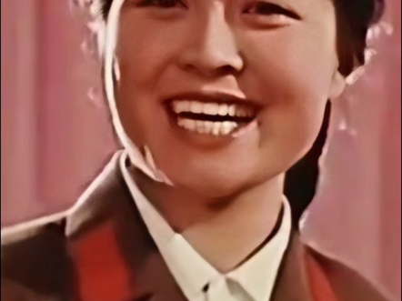 1977年韩芝萍演唱《抗日将士出征歌》,深情歌颂老一辈革命家