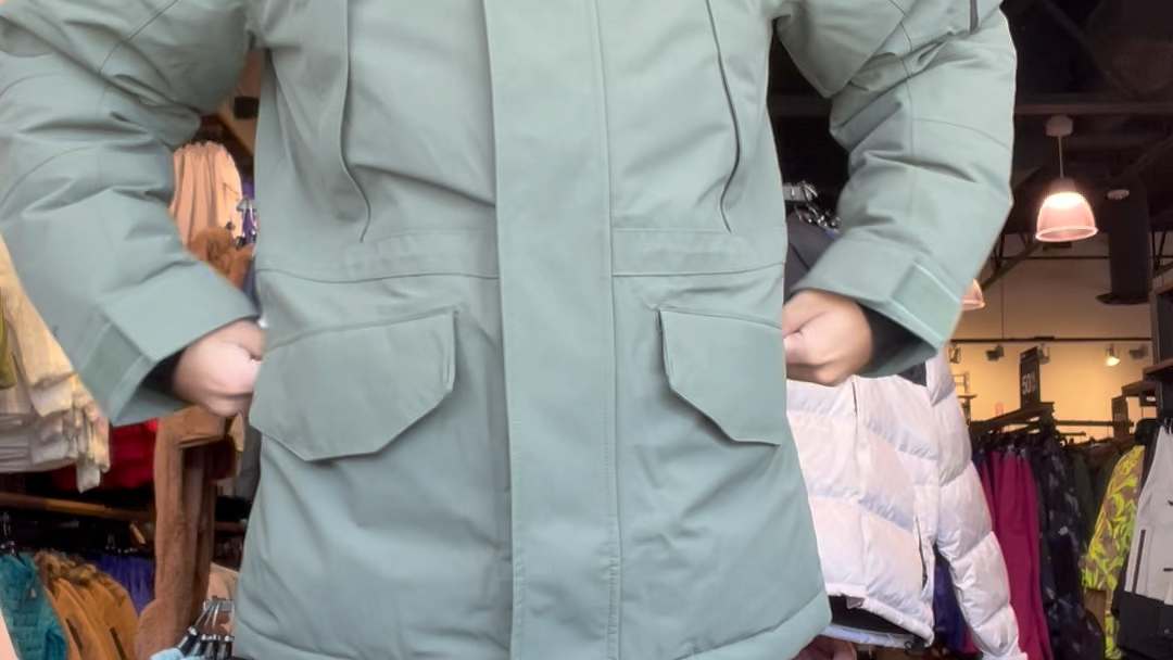 北面墨绿色基地系列羽绒服