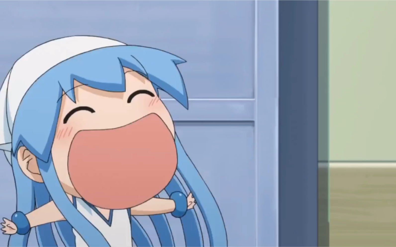 小小乌贼娘吃了那么多还要吃!吃!吃!吃!