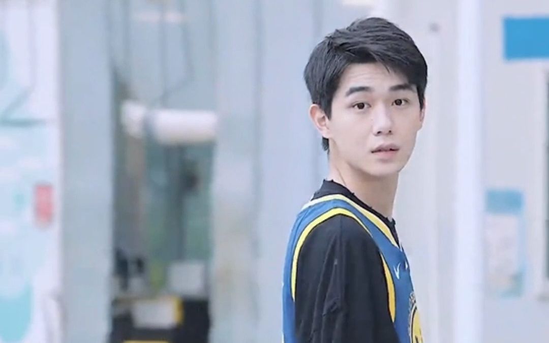 活动  【方晓东&吴夏帆】小甜剧就是要自然清新干净才甜啊!