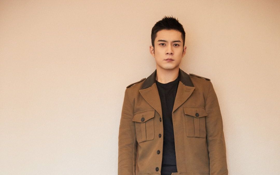 【韩东君】【专访】韩东君扮演飞行员 科普业内知识