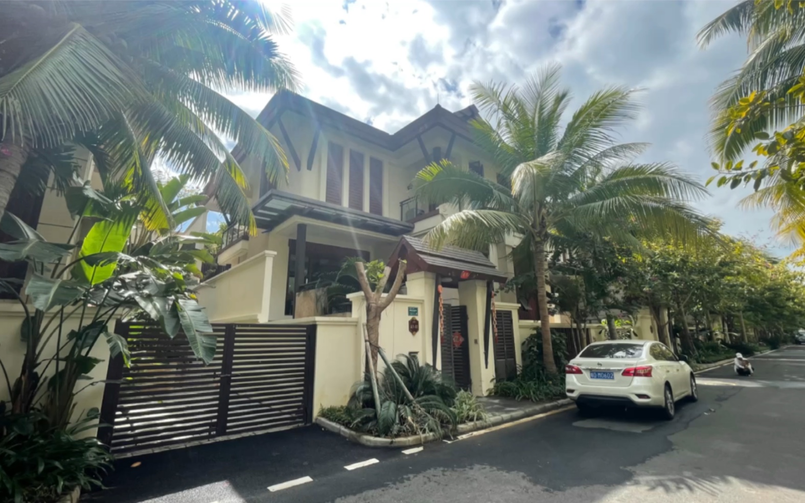 海南雅居乐清水湾 山海间 新泰式别墅